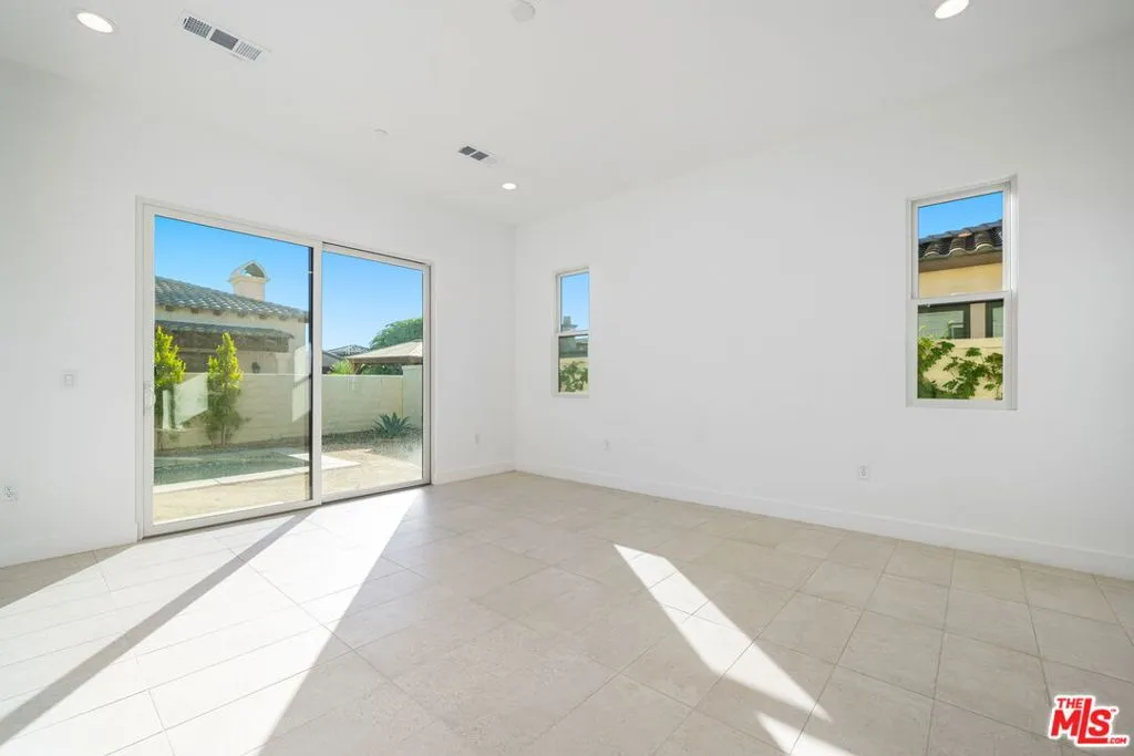 57660 Cherrywood Place, La Quinta, California 92253 home-pic-37